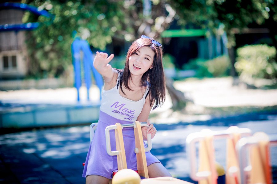 刘璝一下子面色变得惨白，如遭雷击，一直以来与自己相敬如宾、恩爱有加的妻子，竟是如此蛇蝎妇人，不但背着自己与刘璋厮混，更为了杀自己，不惜唆使刘璋杀他！